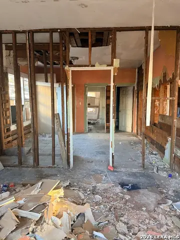 126 Stratford, San Antonio, TX 78223 - #2