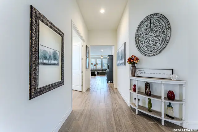 29775 Slate Crk, Fair Oaks Ranch, TX 78015 - Image #2