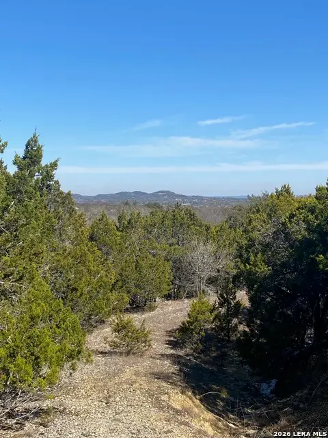 117 Sparrow Hawk Trail, Boerne, TX 78006