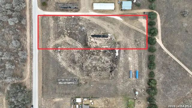 3921 County Road 334, Stockdale, TX 78160 - #2