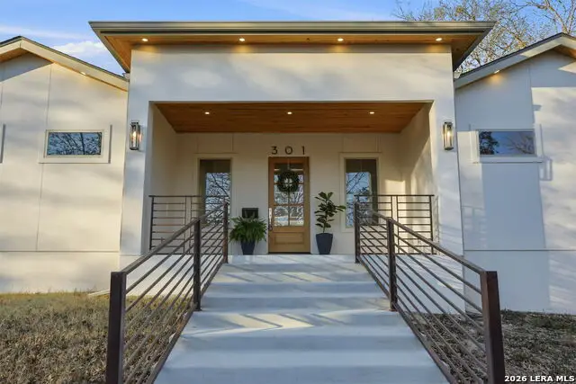 301 Tuttle, Terrell Hills, TX 78209 - #2