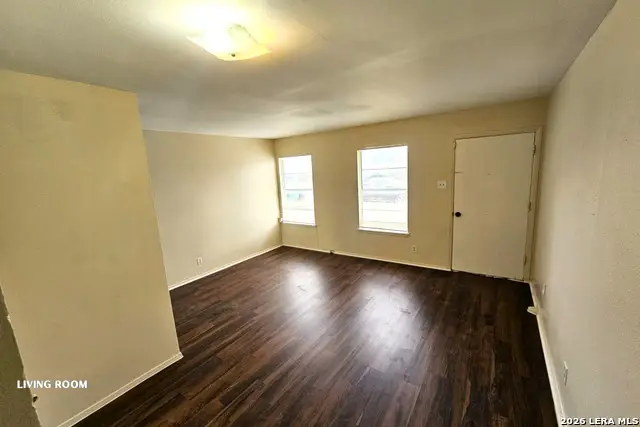 3827 Manchester, San Antonio, TX 78223 - Image #3