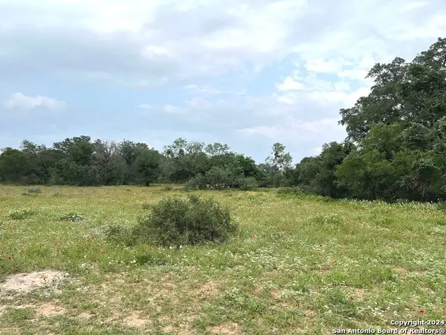 606 Sherrywood Ln, San Antonio, TX 78264 - #2