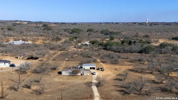 225 Quail Run, Lytle, TX 78052