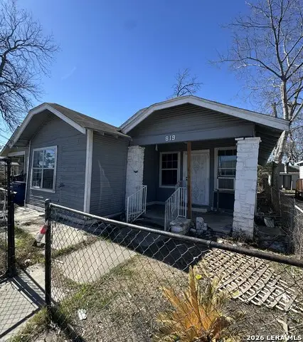 819 N Hamilton Ave, San Antonio, TX 78207 - Image #1