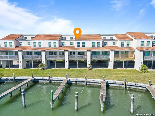 620 S Fulton Beach Rd #204, Rockport, TX 78232