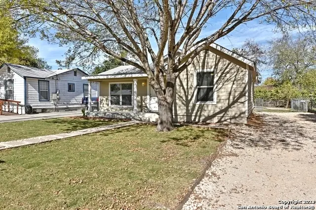 119 Pharis St, San Antonio, TX 78237 - Image #2