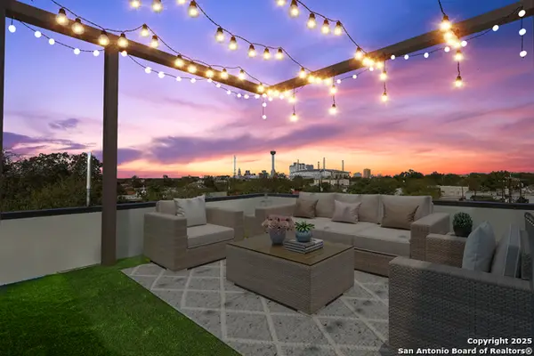 1021 S Hackberry #202, San Antonio, TX 78210