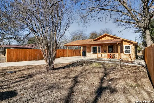 404 Hugo, Kerrville, TX 78028 - #2