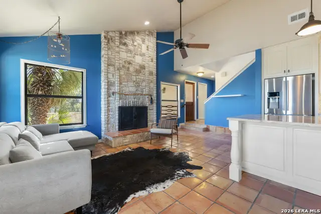 26938 Karsch, Boerne, TX 78006 - #2