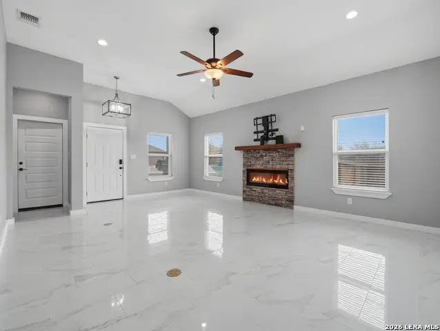 11319 Par One, San Antonio, TX 78221 - #3