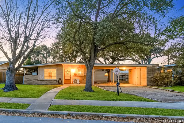 4618 Lakewood, San Antonio, TX 78220