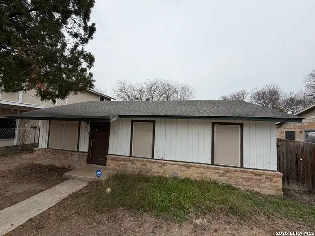 5323 El Paso, San Antonio, TX 78237 - #1