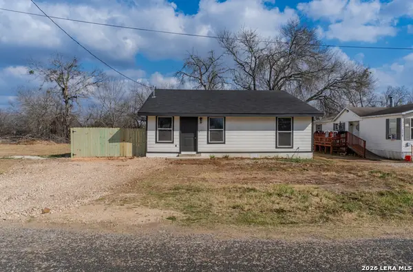 1214 Hough, Adkins, TX 78101
