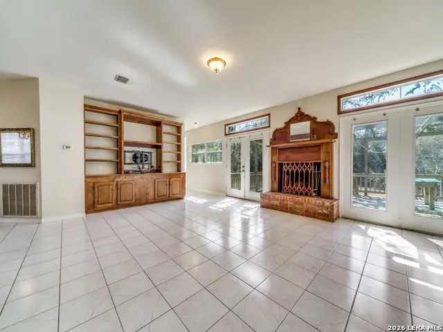 206 Mesquite Trl, Boerne, TX 78006 - #3