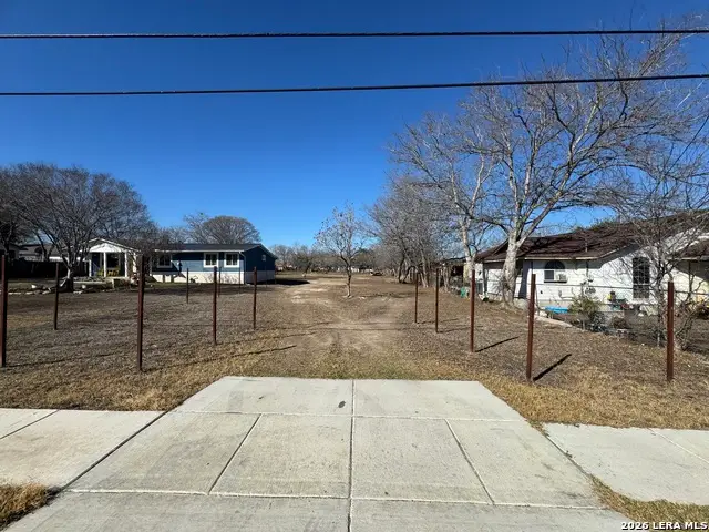 831 W Villaret, San Antonio, TX 78224 - #2