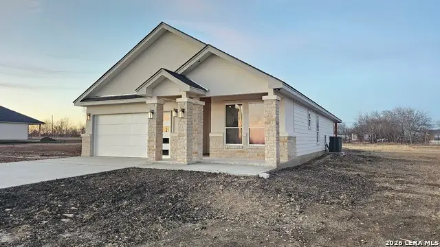 12611 Toro Dr, Atascosa, TX 78002 - #2