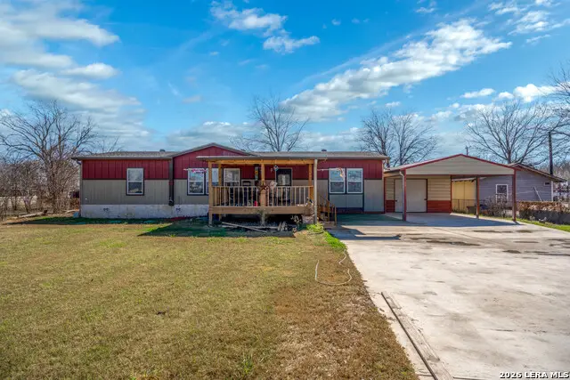 218 W 2nd St, Elmendorf, TX 78112 - #1