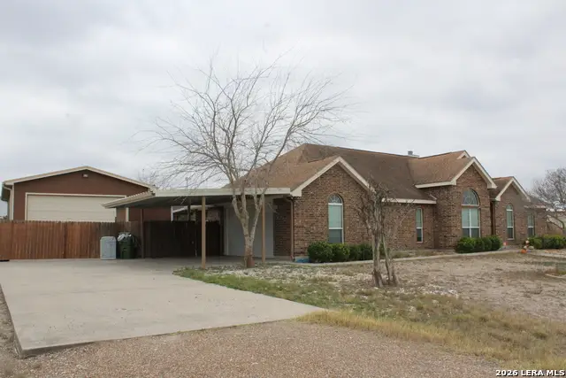 137 Lakeview Trace, Three Rivers, TX 78071 - #2