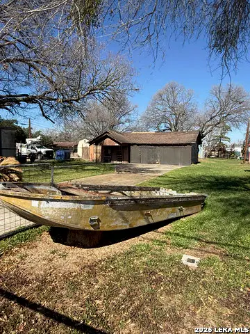 603 W Main, Stockdale, TX 78160 - #1