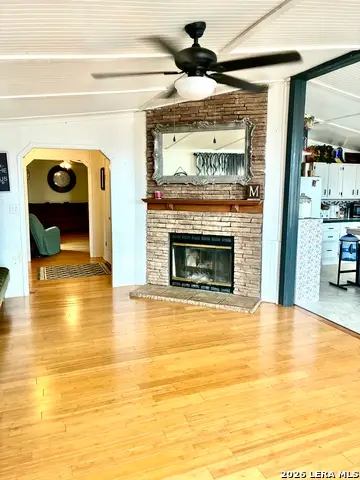 506 Maple, Jourdanton, TX 78026 - #3