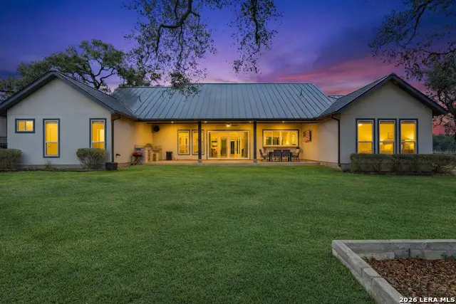 424 Arthur Ct, Spring Branch, TX 78070 - #2