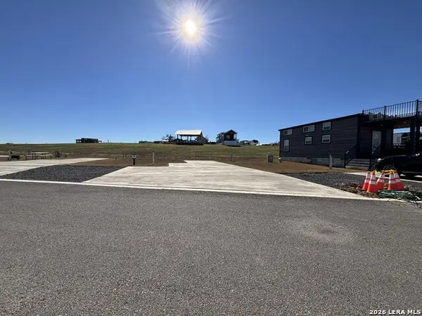 5386 Ranch Road 1376 #141, Fredericksburg, TX 78624