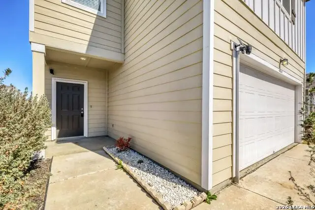 5247 Hickory Pl, San Antonio, TX 78222 - #3