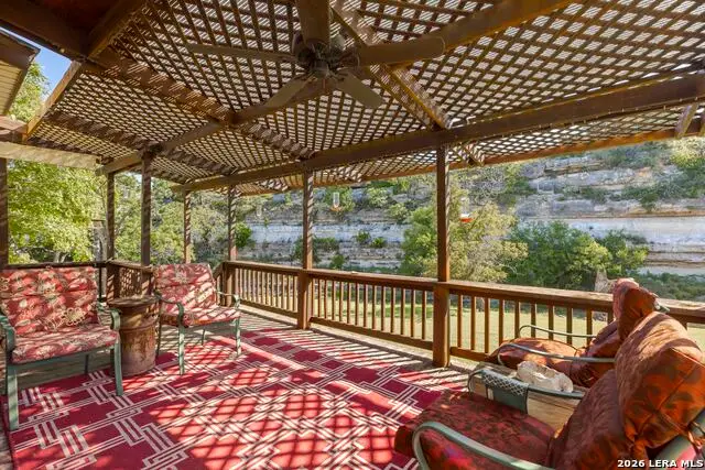 1763 Nixon Creek Rd, Fredericksburg, TX 78624 - #2