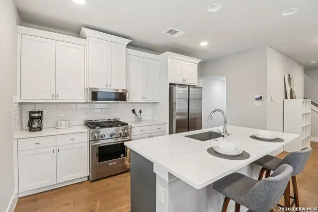 311 E Evergreen #1, San Antonio, TX 78212 - #2