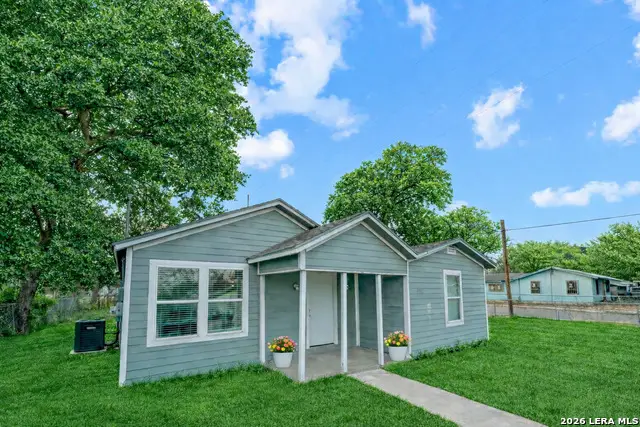 1003 S San Joaquin, San Antonio, TX 78237 - #1