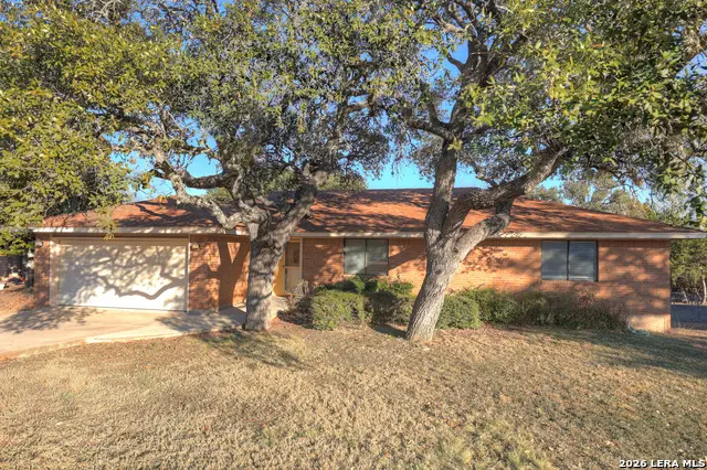 131 Homestead Dr, Kerrville, TX 78028 - #1