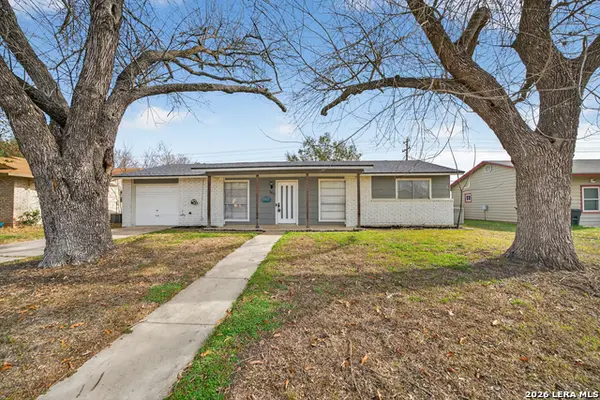 300 Roanoke, Schertz, TX 78154