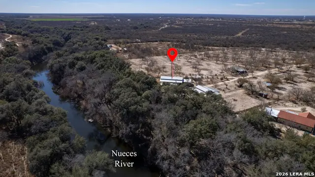 1140 E Curtis Bourn, Crystal City, TX 78839 - #3