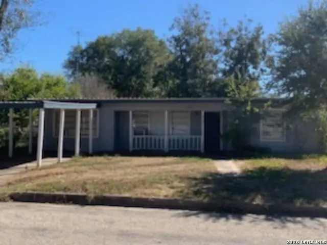 318 W 12th, Shiner, TX 77984 - #1