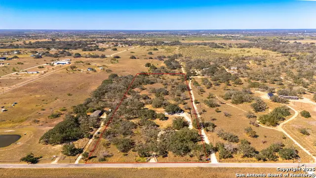1742 County Road 777, Devine, TX 78016 - #2