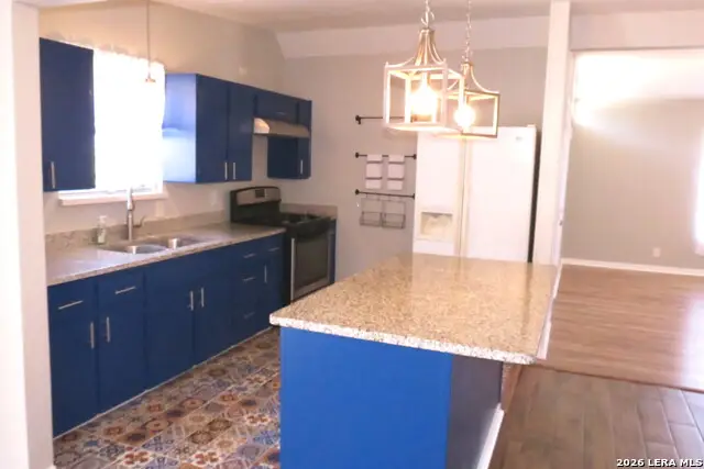 710 Karen Ln, San Antonio, TX 78218 - #3