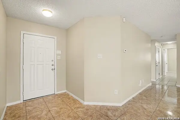 2803 Quiet Plain, San Antonio, TX 78245