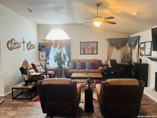 6815 Raintree, San Antonio, TX 78233 - #3