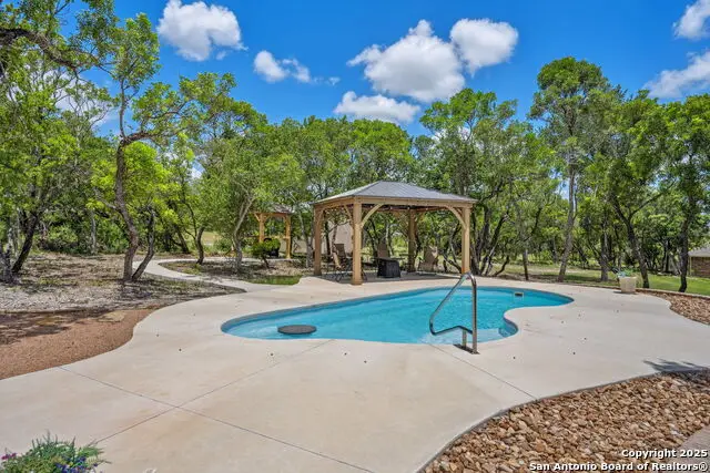 208 Roundtop Hill, Castroville, TX 78009 - #2