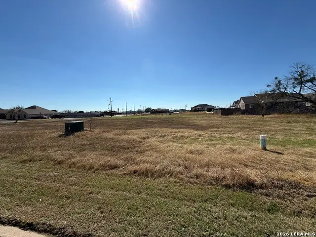 705 N Dickson, Poth, TX 78147 - #1