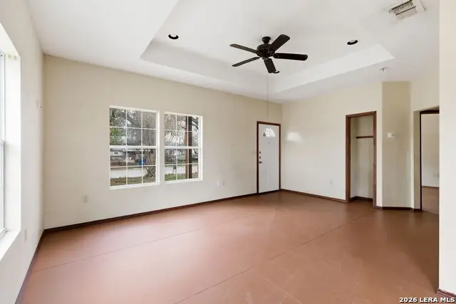 414 Harl St, Pleasanton, TX 78064 - #3