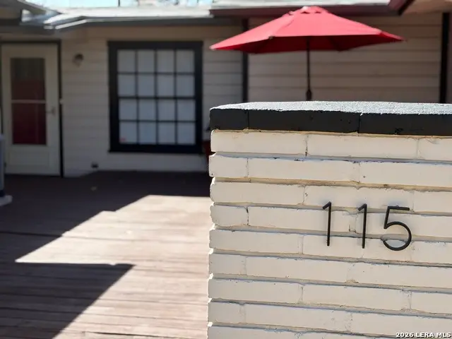 115 Waring, San Antonio, TX 78216 - #1