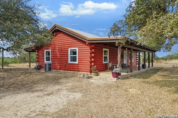 260 Dingley View, Kerrville, TX 78028