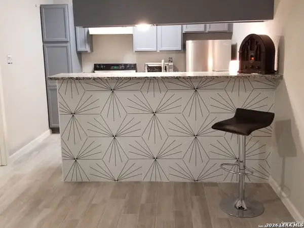 10527 Perrin Beitel #106, San Antonio, TX 78217