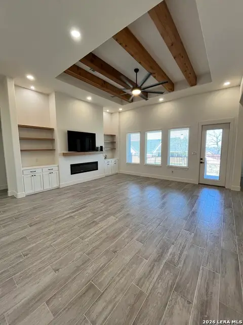 105 Ash Parkway, La Vernia, TX 78121