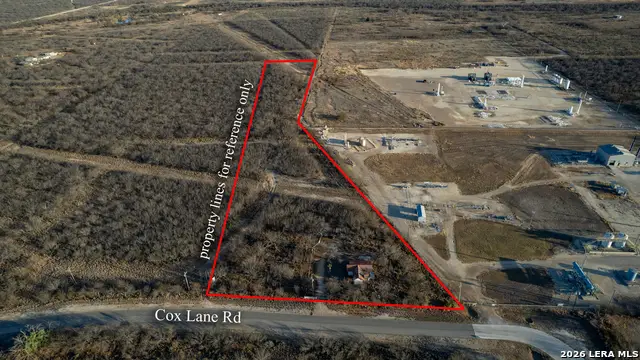 214 Cox Lane, Carrizo Springs, TX 78834 - #3