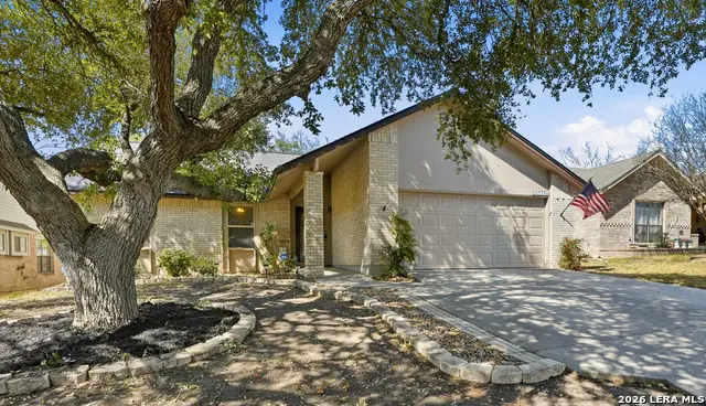 3729 Hunters Glen, Schertz, TX 78108 - #1