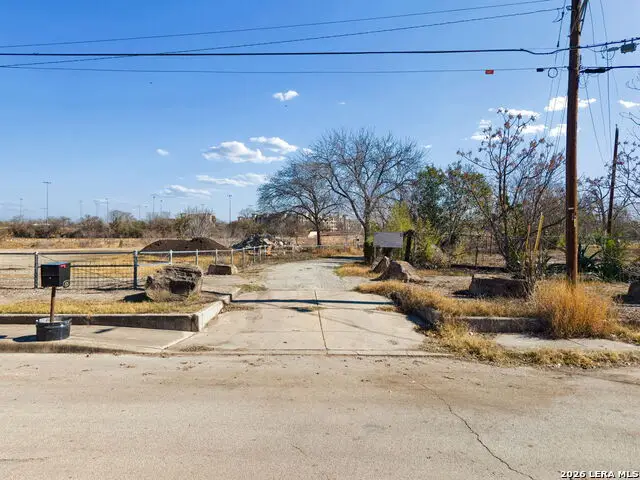 4526 Sierra, San Antonio, TX 78214 - #2