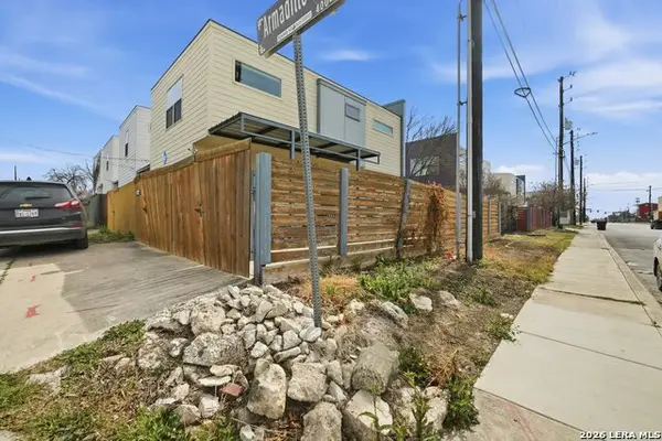 716 N Cherry, San Antonio, TX 78202